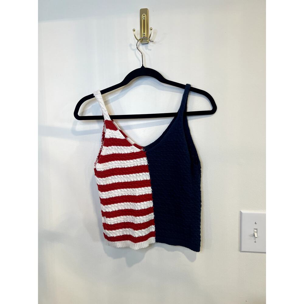 Moon & Madison American Flag Knit Tank Top Small | Patriotic Stars Stripes Cami - Picture 2 of 4